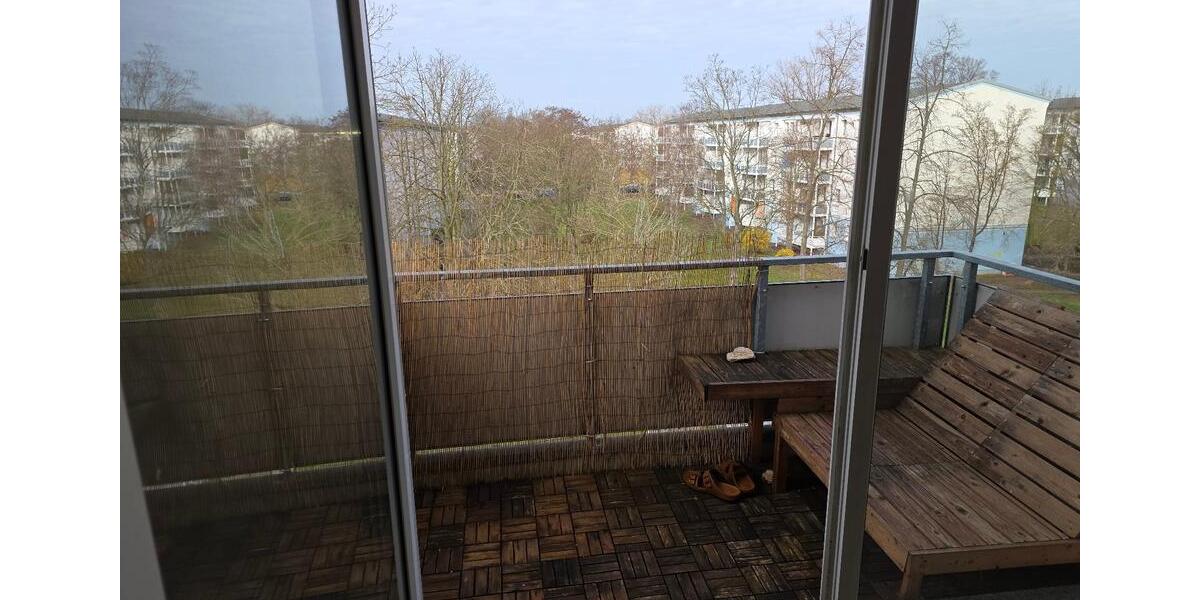 Dachgeschoßwohnung Merseburg - 2 Zimmer, 64 m&sup2;, 444&euro; | Angebot:25721885