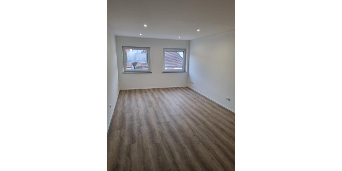 Etagenwohnung Neustadt an der Aisch - 3 Zimmer, 75 m&sup2;, 1.050&euro; | Angebot:25971873