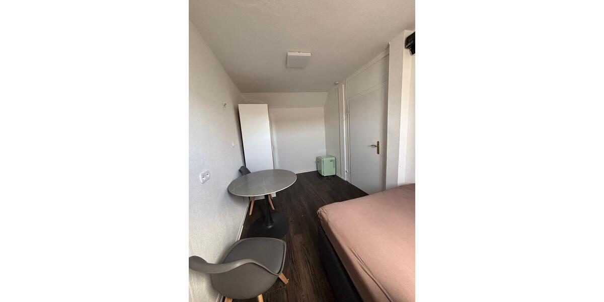 Wohnen auf Zeit Gummersbach - 1 Zimmer, 30 m&sup2;, 470&euro; | Angebot:26417866