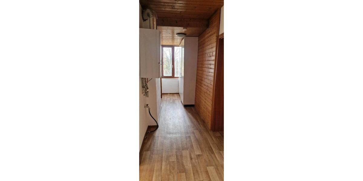 Etagenwohnung Landshut Landshut-West - 2 Zimmer, 76 m&sup2;, 850&euro; | Angebot:24392992
