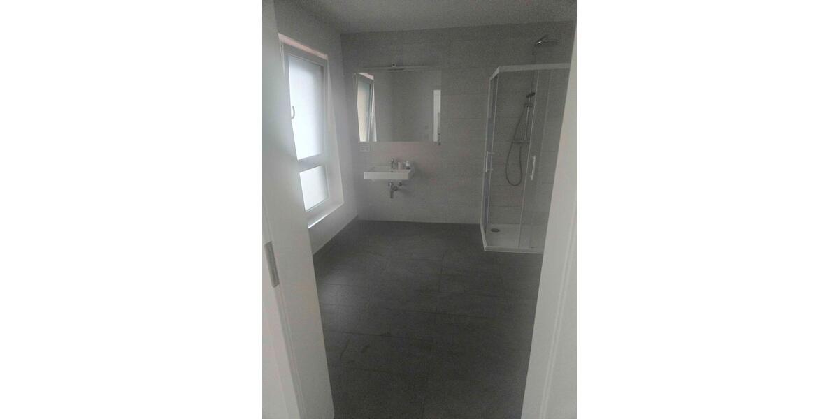 Etagenwohnung Osthofen - 2 Zimmer, 86 m&sup2;, 1.120&euro; | Angebot:24599148