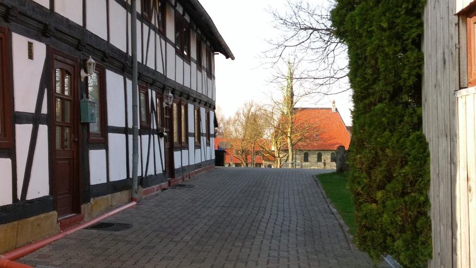 Dachgeschoßwohnung Burgdorf - 3 Zimmer, 77 m&sup2;, 423&euro; | Angebot:25253576