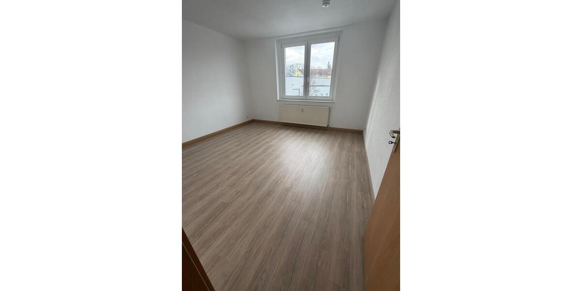 Etagenwohnung Penig - 3 Zimmer, 73 m&sup2;, 436&euro; | Angebot:26385253
