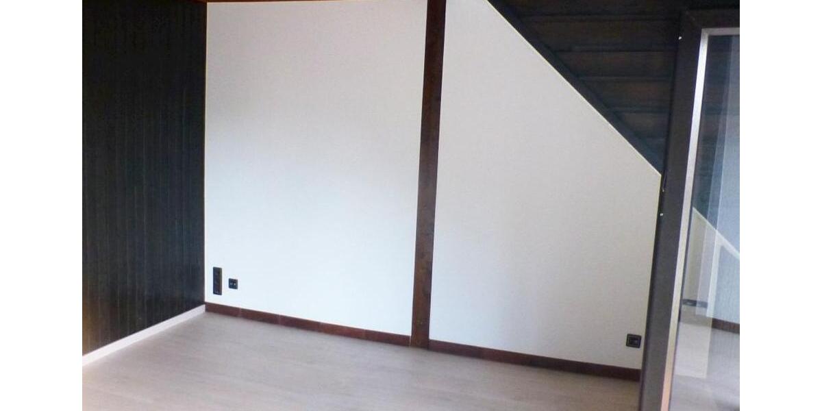 Dachgeschoßwohnung Niedernhausen - 3 Zimmer, 90 m&sup2;, 870&euro; | Angebot:26181056
