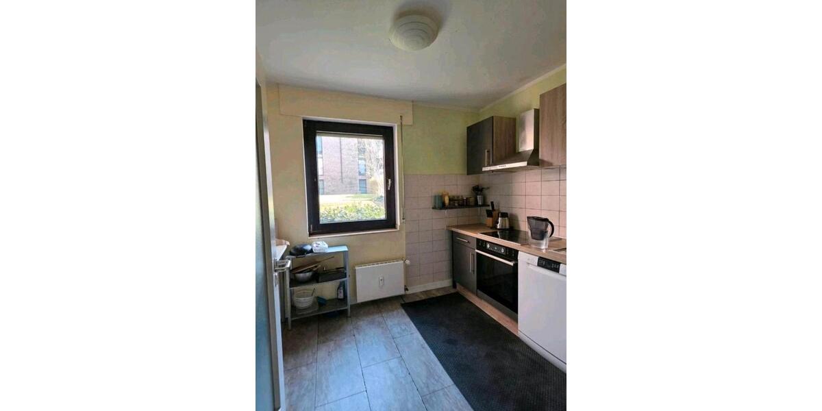 Etagenwohnung Düsseldorf Stadtbezirk 8 - 2 Zimmer, 70 m&sup2;, 1.250&euro; | Angebot:26652592
