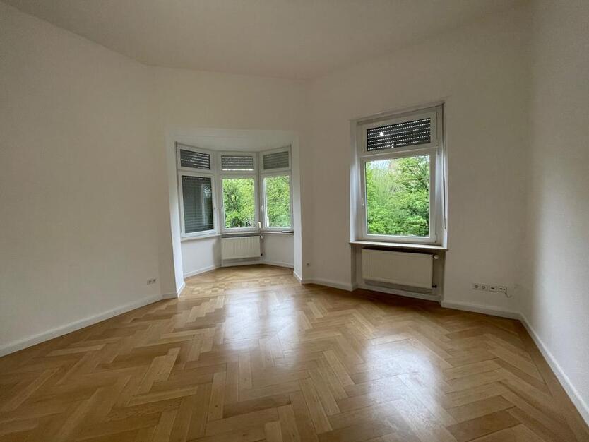 Helle renovierte AltbauWohnung