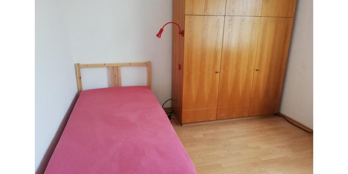 Hochparterre Mosbach - 4 Zimmer, 85 m&sup2;, 250&euro; | Angebot:26020870
