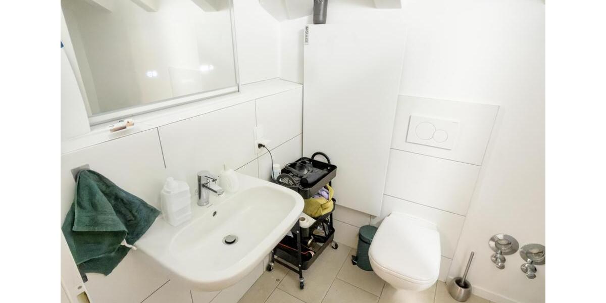 Dachgeschoßwohnung Coburg - 2 Zimmer, 80 m&sup2;, 780&euro; | Angebot:23653435