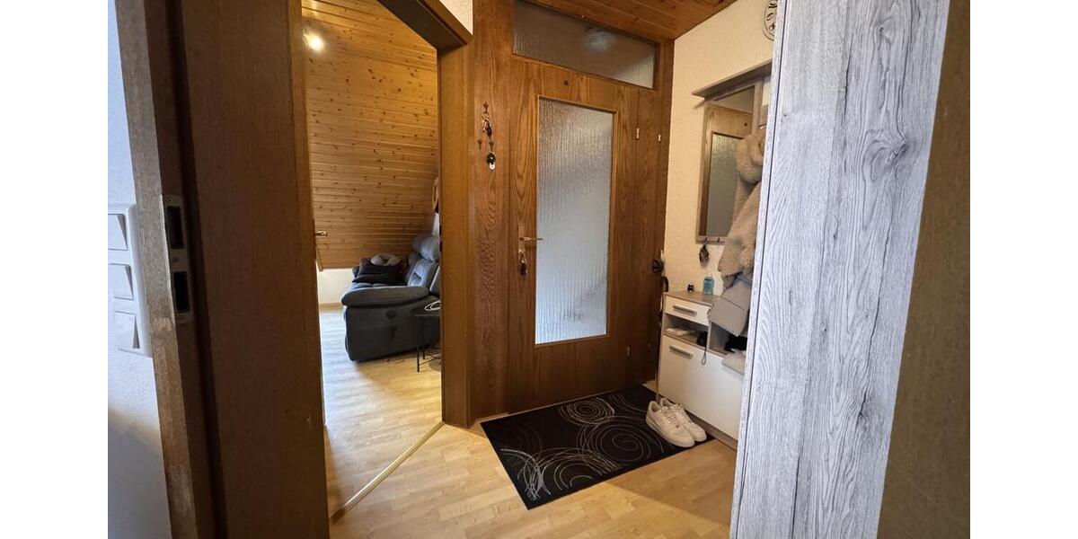 Etagenwohnung Crailsheim - 4 Zimmer, 93 m&sup2;, 850&euro; | Angebot:25219642