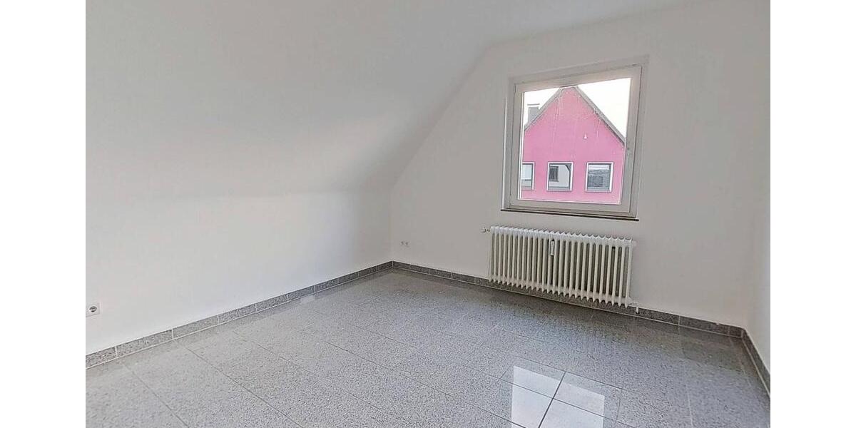 Etagenwohnung Solingen - 4 Zimmer, 73 m&sup2;, 789&euro; | Angebot:24884975