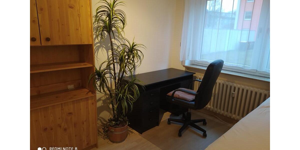 Wohnen auf Zeit Veitshöchheim - 1 Zimmer, 15 m&sup2;, 300&euro; | Angebot:26015461