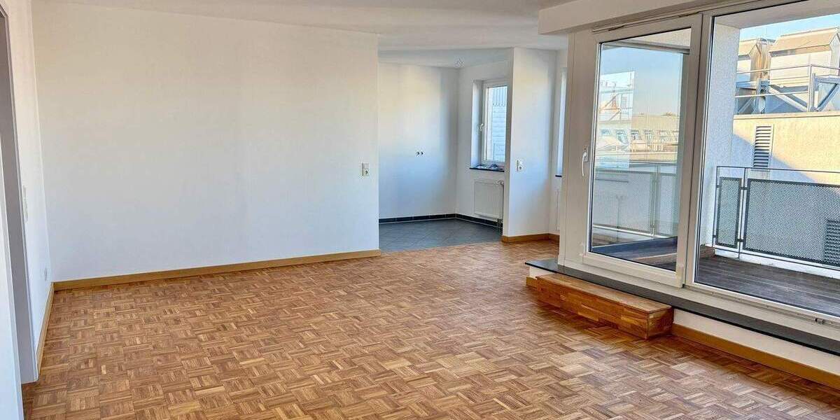 Etagenwohnung Oldenburg Innenstadt - 3 Zimmer, 96 m&sup2;, 1.058&euro; | Angebot:25679027