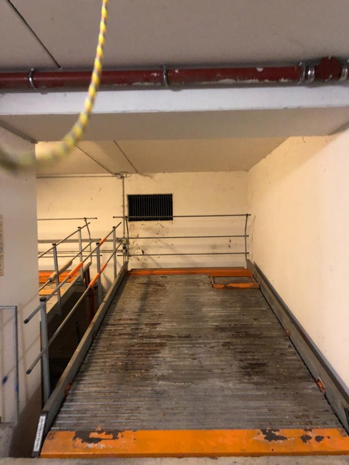 Tiefgaragenstellplatz (Duplex, oben) in Naumburg zu vermieten