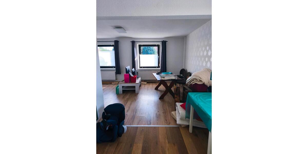 Etagenwohnung Nienburg (Weser) - 4 Zimmer, 90 m&sup2;, 1.000&euro; | Angebot:25418741