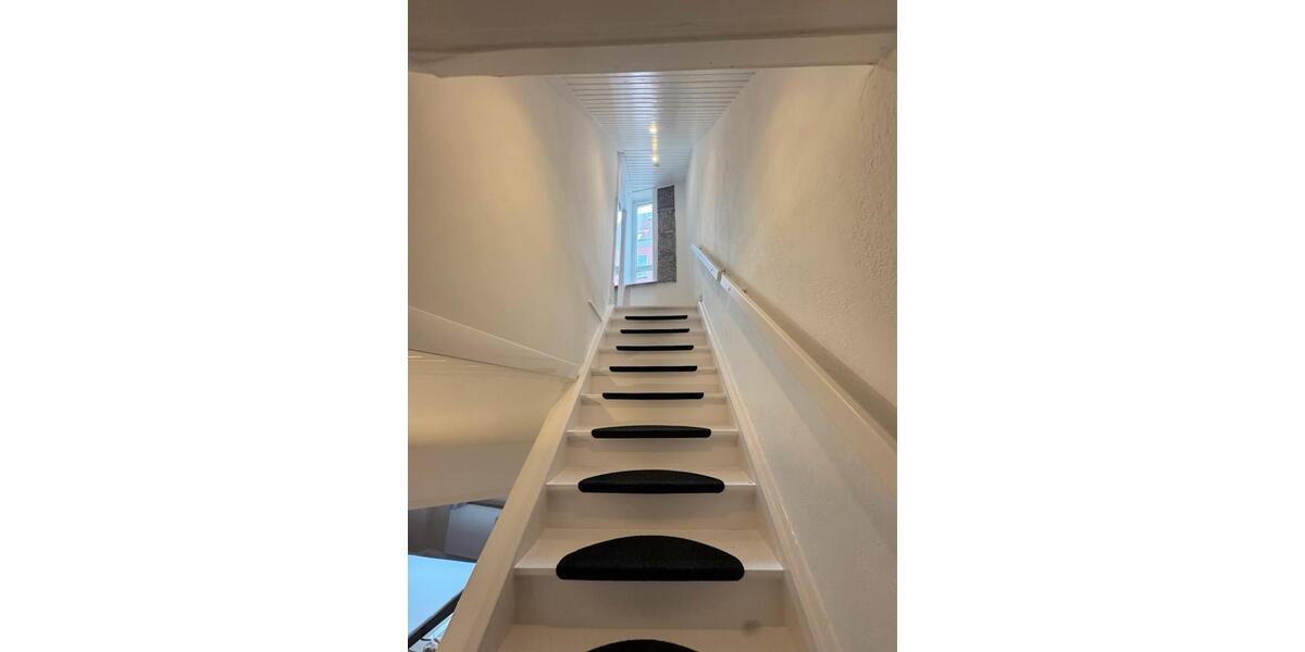 Wohnen auf Zeit Kiel Gaarden-Ost - 2 Zimmer, 65 m&sup2;, 990&euro; | Angebot:26037399