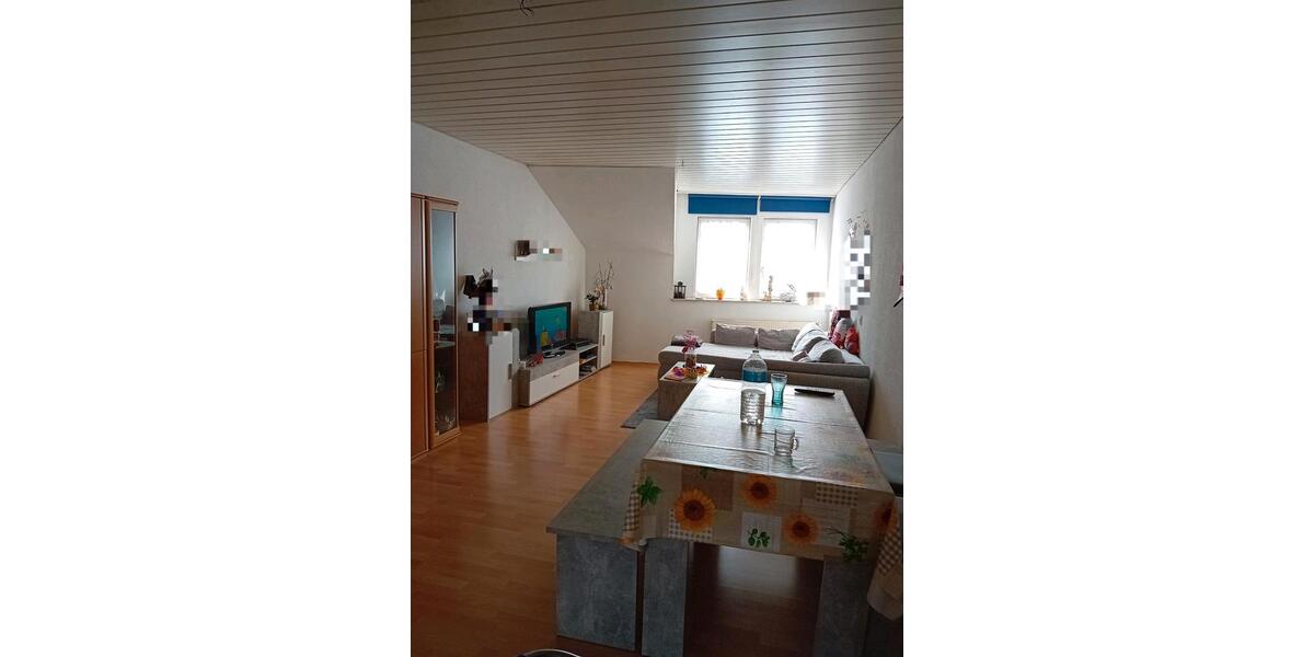 Dachgeschoßwohnung Eppelborn - 3 Zimmer, 75 m&sup2;, 690&euro; | Angebot:26215945