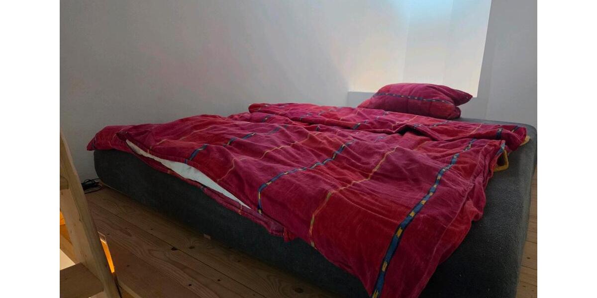 Dachgeschoßwohnung Gauting - 1 Zimmer, 32 m&sup2;, 650&euro; | Angebot:24962162