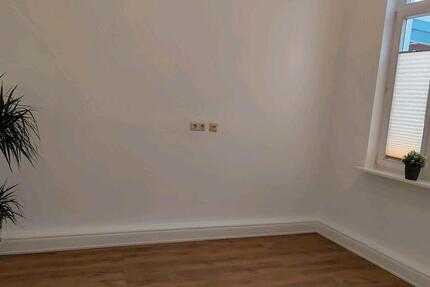 Gewerbeobjekt Rastede - 300&euro; | Angebot:24523086