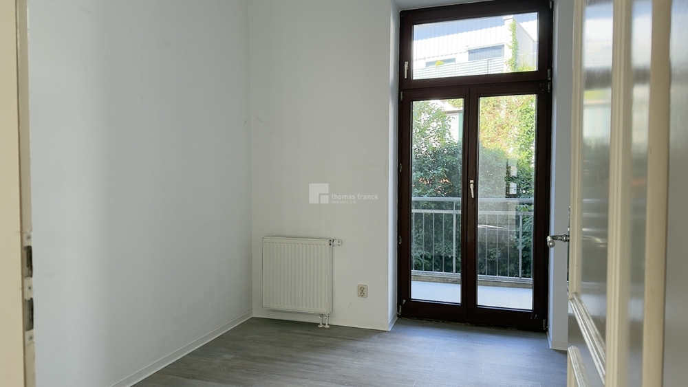 Perfekt für die kleine Familie: 3-Zimmer-Wohnung mit Balkon - Etagenwohnung Schwerin Feldstadt | Angebot:27191298