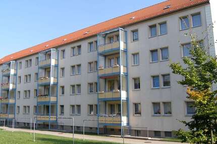 Wohnung Stollberg - 3 Zimmer, 58 m&sup2;, 270&euro; | Angebot:25145829