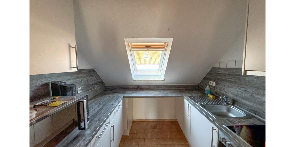 Dachgeschoßwohnung Burg (Dithmarschen) - 3 Zimmer, 72 m&sup2;, 550&euro; | Angebot:25902877