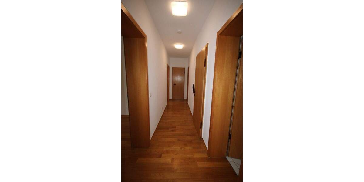 Etagenwohnung Frankfurt am Main Bornheim - 5 Zimmer, 145 m&sup2;, 2.550&euro; | Angebot:25110323