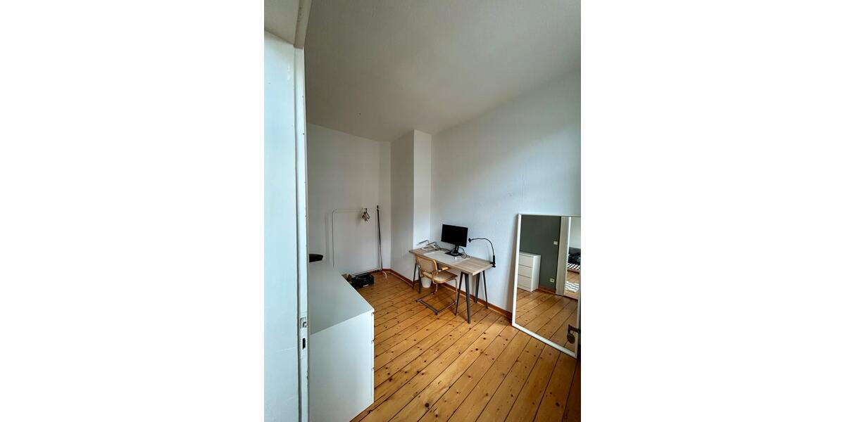 Etagenwohnung Hannover Nord - 3 Zimmer, 77 m&sup2;, 1.100&euro; | Angebot:26498289