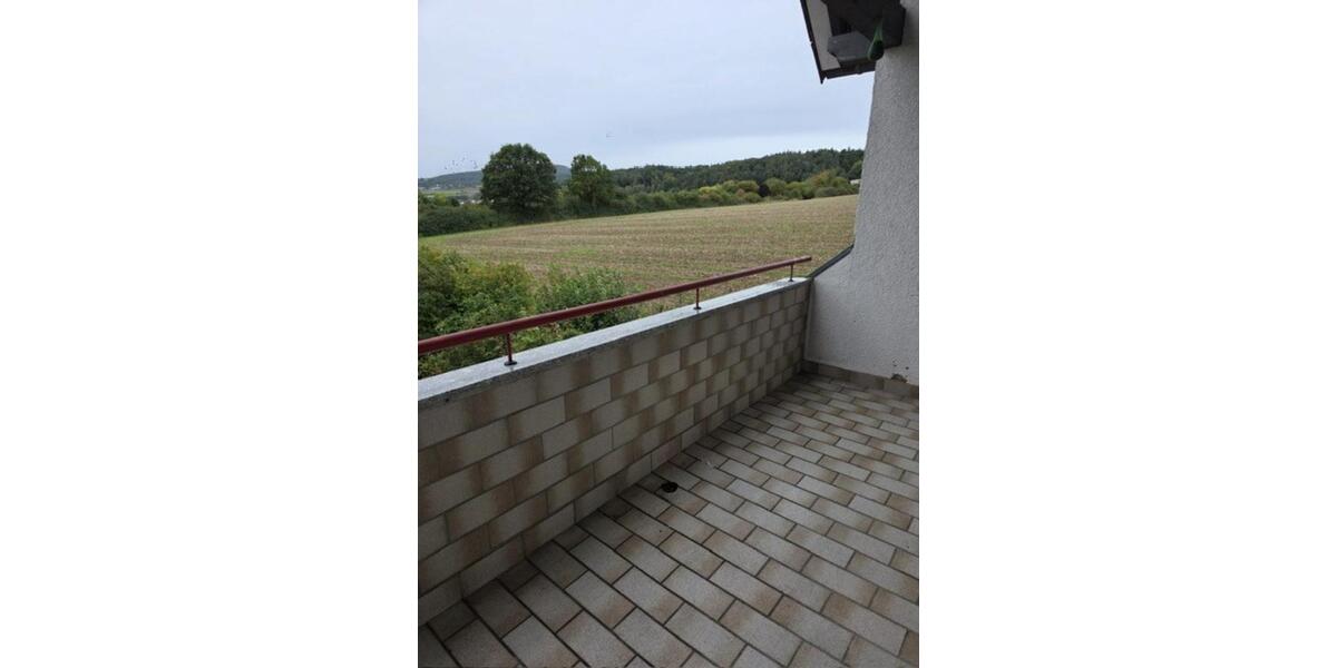 Dachgeschoßwohnung Bad Zwesten - 4 Zimmer, 92 m&sup2;, 550&euro; | Angebot:23138166