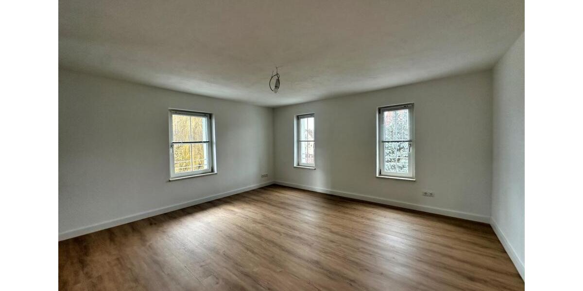 Dachgeschoßwohnung Quedlinburg - 4 Zimmer, 96 m&sup2;, 1.200&euro; | Angebot:25963655