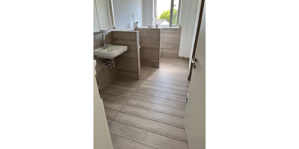 Etagenwohnung Neuental - 2 Zimmer, 109 m&sup2;, 1.100&euro; | Angebot:25548913