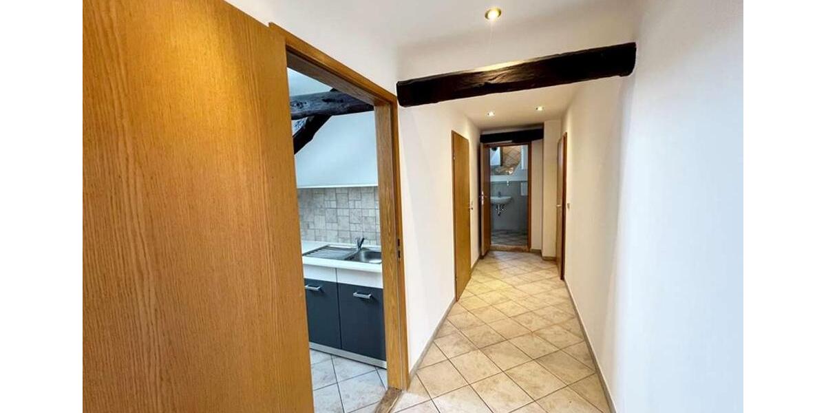 Dachgeschoßwohnung Geithain - 3 Zimmer, 65 m&sup2;, 520&euro; | Angebot:25017746