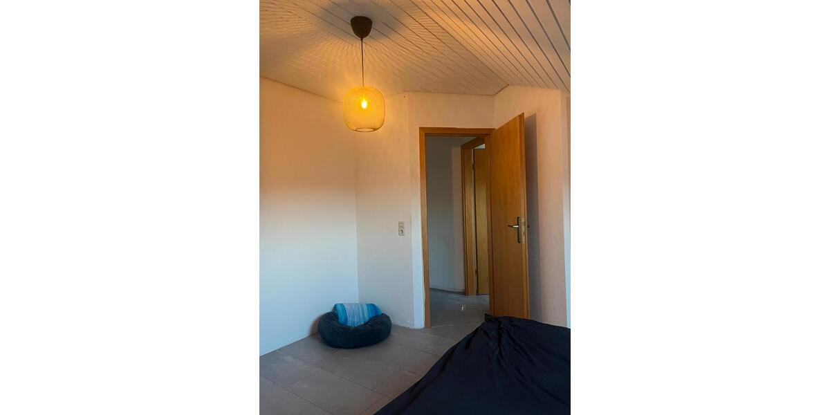 Dachgeschoßwohnung Grenzach-Wyhlen Wyhlen - 3 Zimmer, 83 m&sup2;, 1.200&euro; | Angebot:26241674