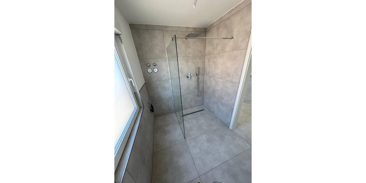 Etagenwohnung Köln Dünnwald - 3 Zimmer, 64 m&sup2;, 1.300&euro; | Angebot:26731562