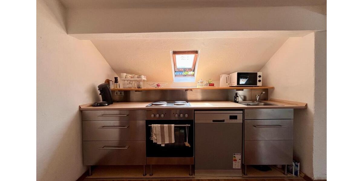 Dachgeschoßwohnung Siegen Kaan-Marienborn - 2 Zimmer, 77 m&sup2;, 695&euro; | Angebot:26588836