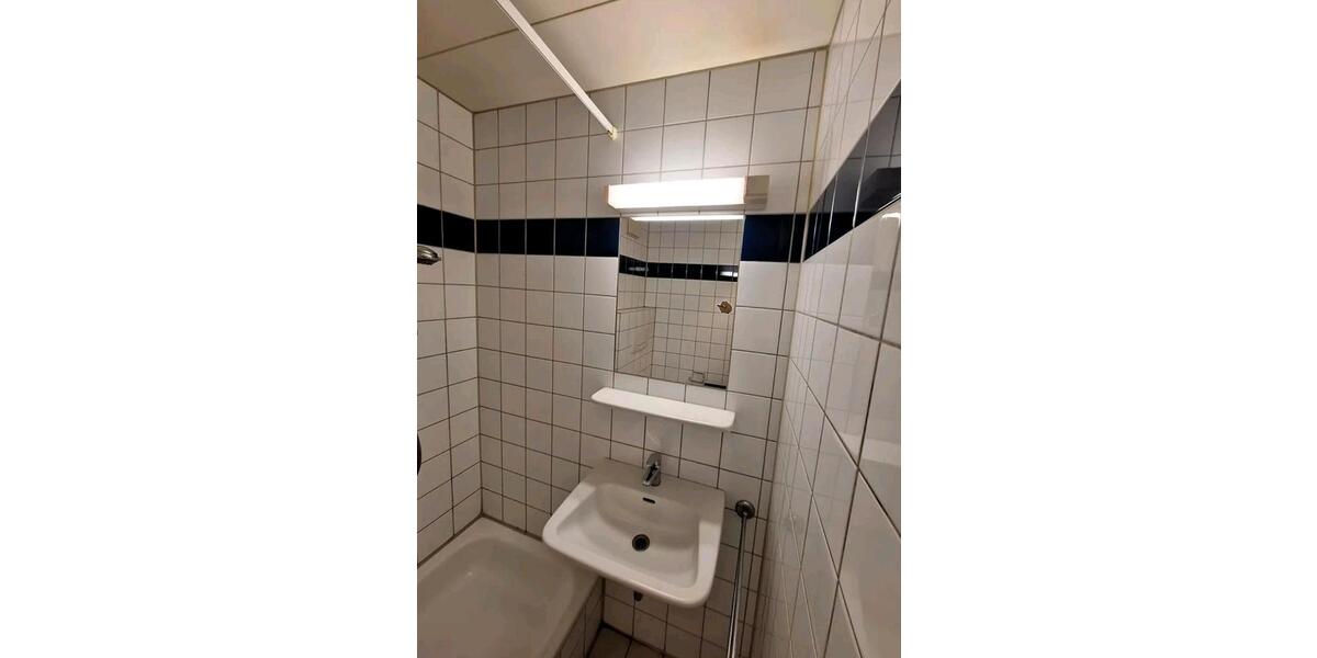 Etagenwohnung Hannover Linden-Limmer - 1 Zimmer, 21 m&sup2;, 500&euro; | Angebot:25591990