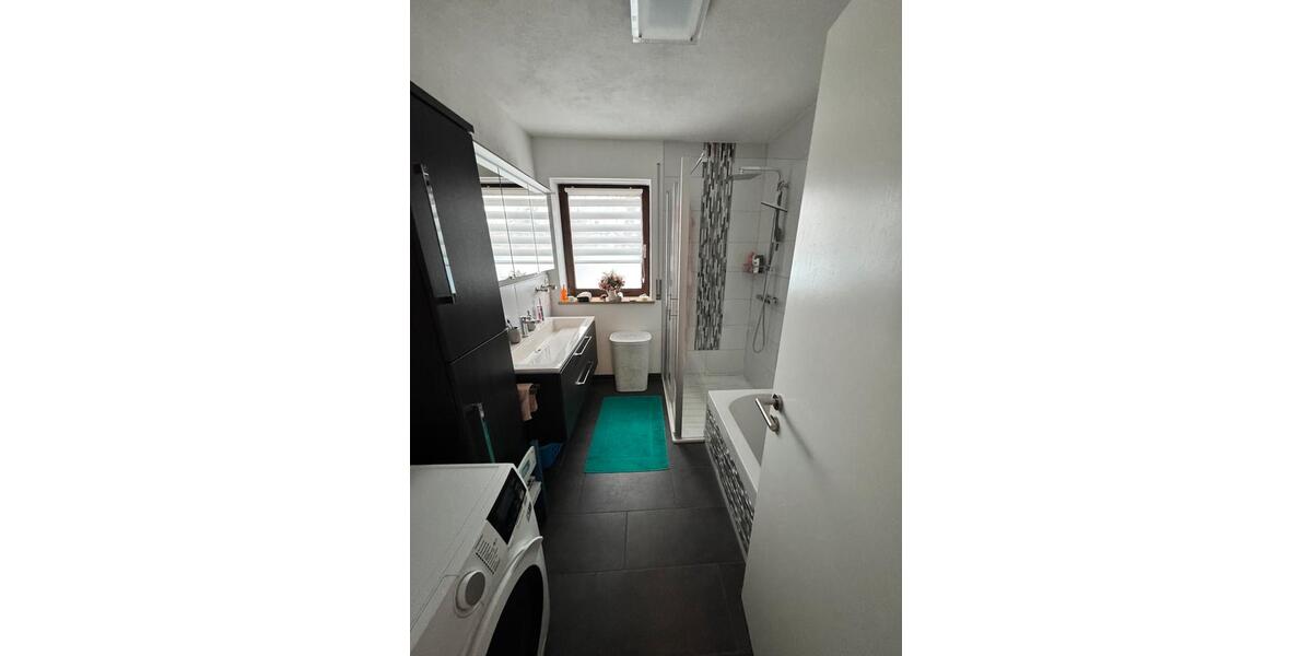 Erdgeschoßwohnung Nördlingen - 3 Zimmer, 90 m&sup2;, 950&euro; | Angebot:24658309