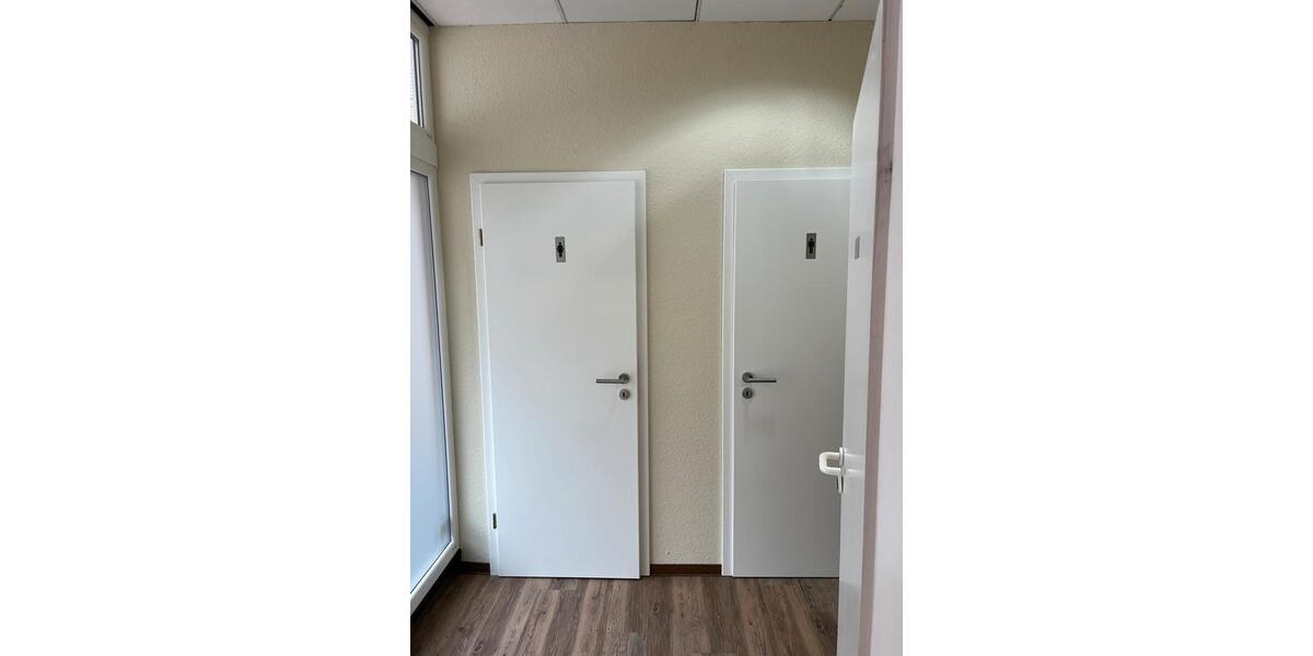 Gewerbeobjekt Esens - 1.750&euro; | Angebot:26226305