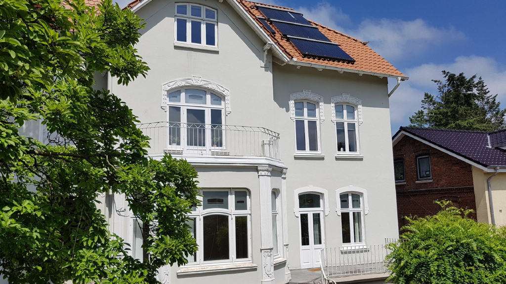 Etagenwohnung Itzehoe - 2 Zimmer, 86 m&sup2;, 812&euro; | Angebot:25937274