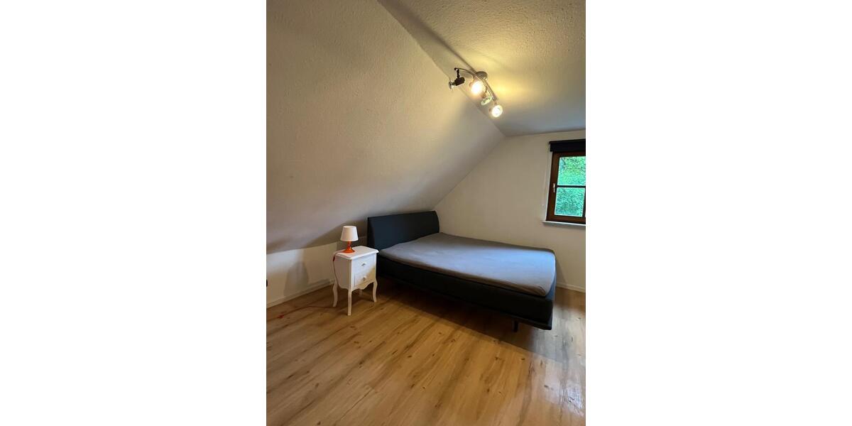 Dachgeschoßwohnung Sipplingen - 3 Zimmer, 80 m&sup2;, 1.290&euro; | Angebot:25870601