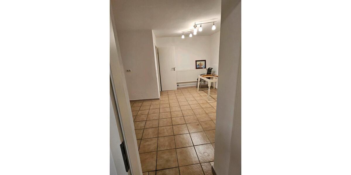Etagenwohnung Anröchte - 1 Zimmer, 60 m&sup2;, 600&euro; | Angebot:26223521