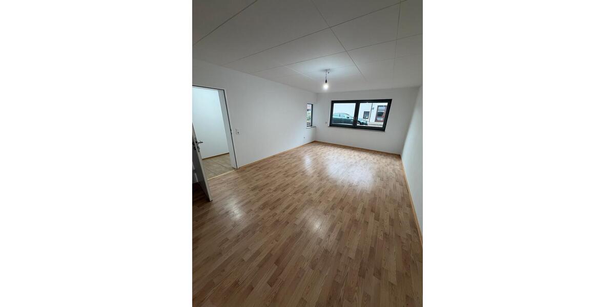 Erdgeschoßwohnung Selters (Westerwald) - 3 Zimmer, 105 m&sup2;, 890&euro; | Angebot:26562638
