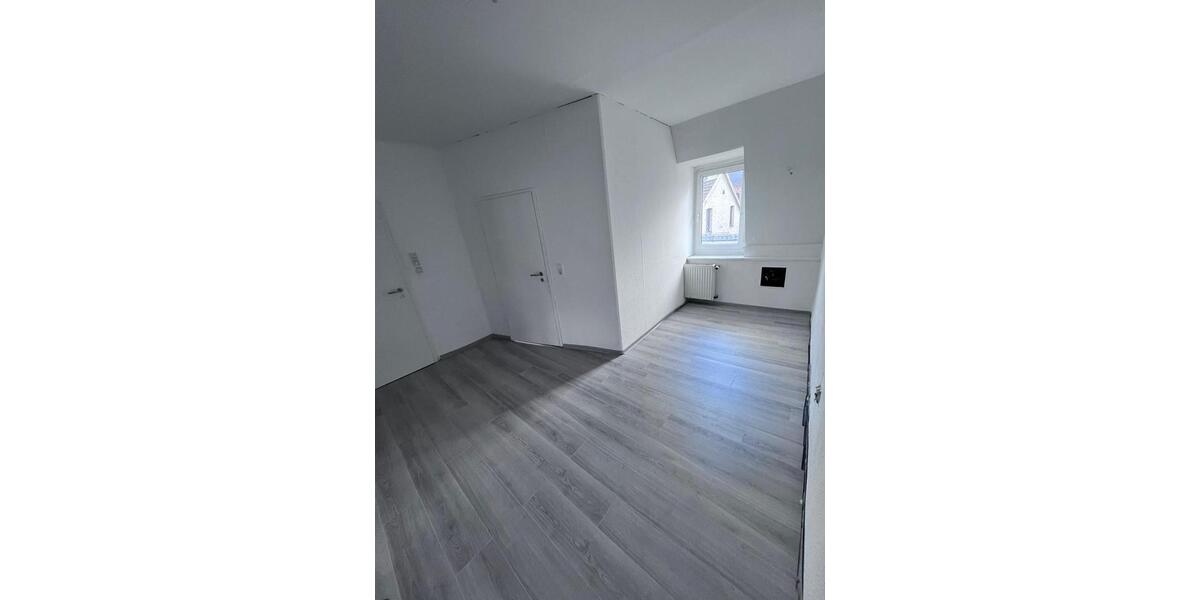 Etagenwohnung Sulzbach (Saar) - 3 Zimmer, 75 m&sup2;, 500&euro; | Angebot:25233787