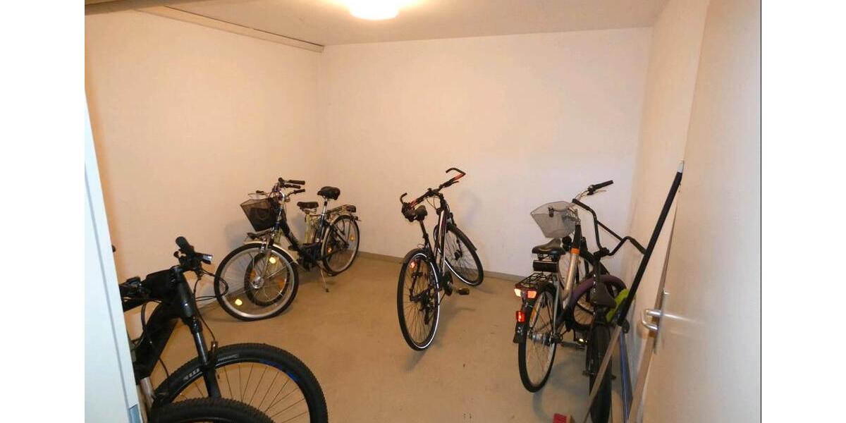 1-Raum Wohnung mit Terasse & Einbauküche - Zentrum Schleiz 1 zimmer