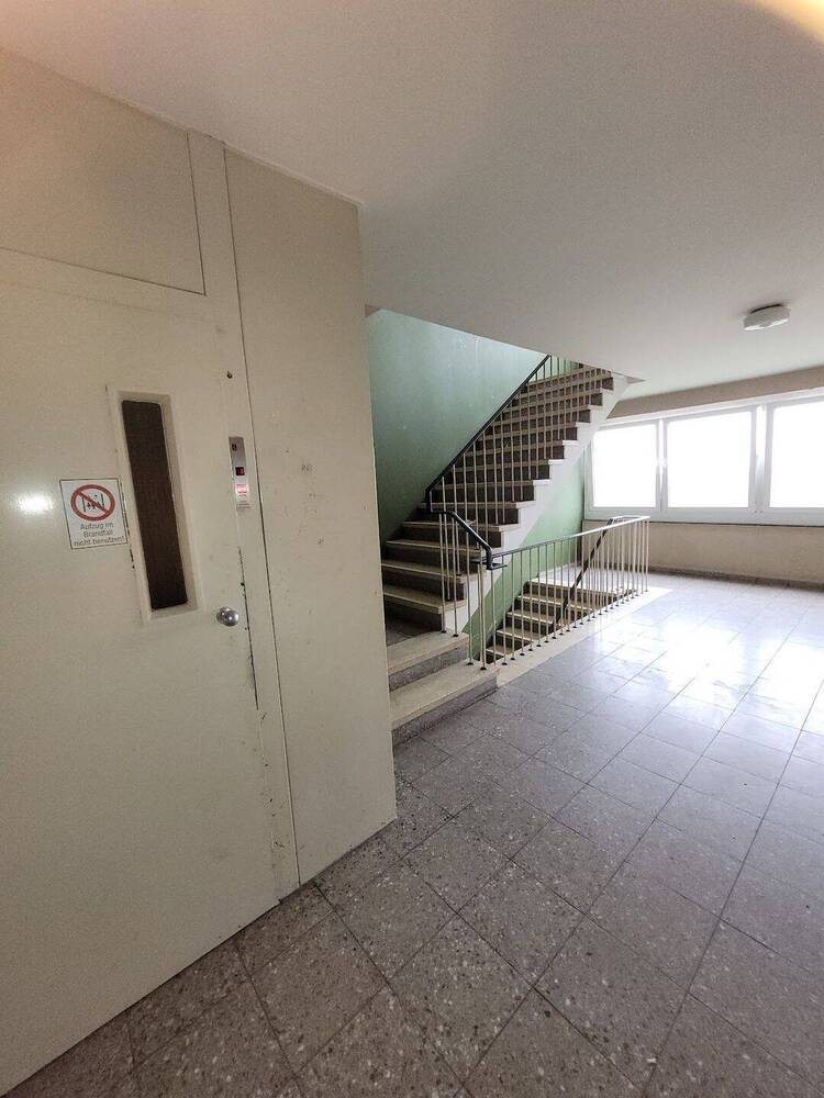 Gepflegte Wohnung mit Balkon, Einbauküche & Stellplatz sucht neuen Mieter