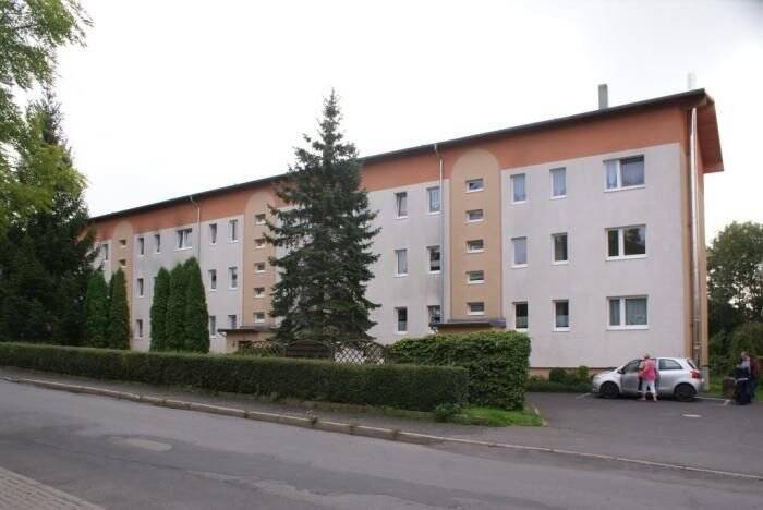 Etagenwohnung Hildburghausen Wallrabs - 3 Zimmer, 61 m&sup2;, 400&euro; | Angebot:25702521
