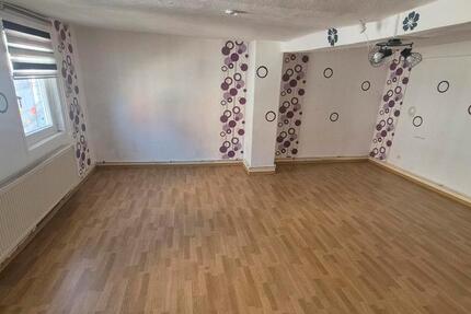 Wohnung Spangenberg - 1 Zimmer, 152 m&sup2;, 950&euro; | Angebot:26385280