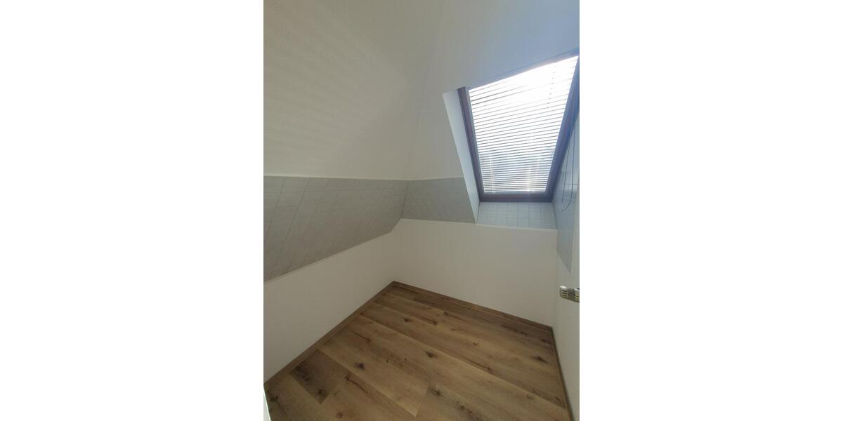 Dachgeschoßwohnung Bad Düben - 2 Zimmer, 77 m&sup2;, 616&euro; | Angebot:24182095
