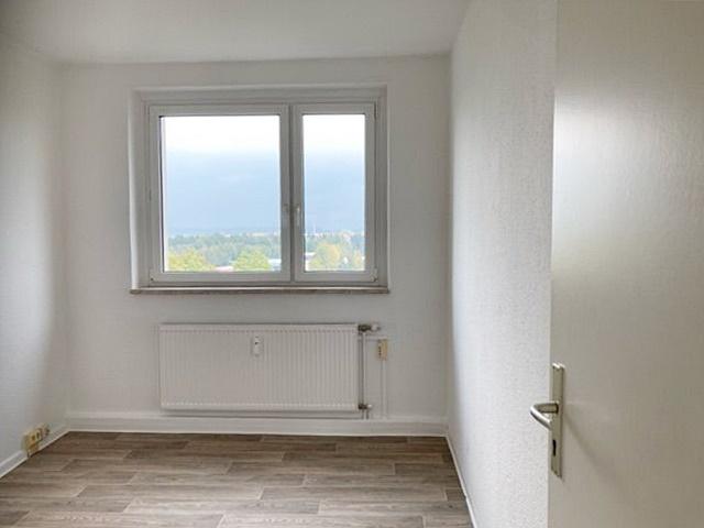 Etagenwohnung Hermsdorf - 4 Zimmer, 73 m&sup2;, 440&euro; | Angebot:26382389