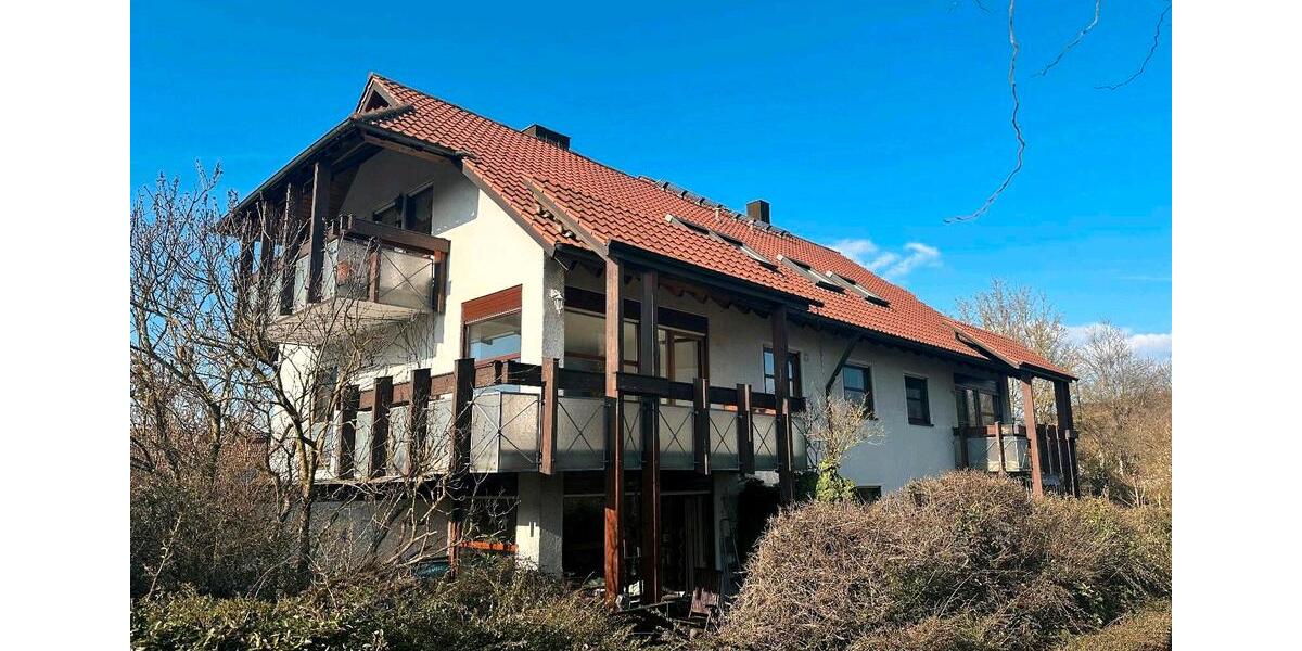 Etagenwohnung Sennfeld - 4 Zimmer, 104 m&sup2;, 1.100&euro; | Angebot:26626274