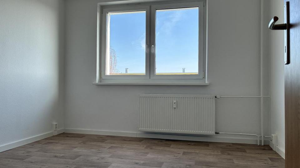 Etagenwohnung Schwerin Mueß - 3 Zimmer, 57 m&sup2;, 358&euro; | Angebot:25272035